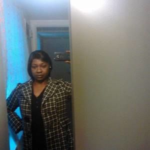 Meet your Posher, Ayanna